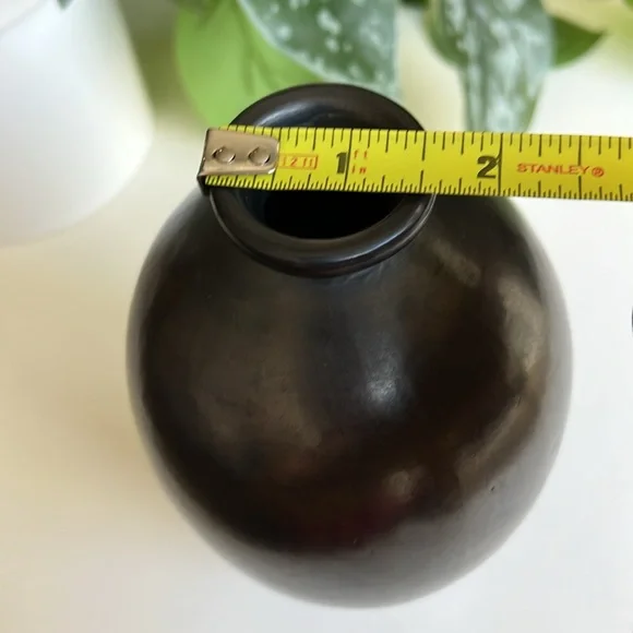 Vintage Black Ceramic Vase - Picture 7 of 9